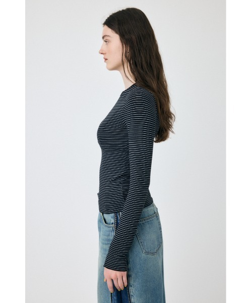 MOUSSY（マウジー）の「SOFT TOUCH ロングスリーブTシャツ（Tシャツ/カットソー・レディース・ライトブルー/アイボリー/ブラック系その他・FREE）」の10枚目の写真