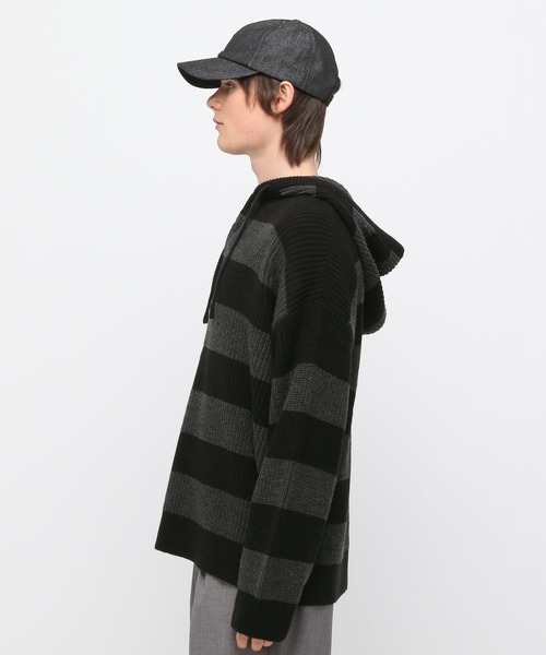 LAND MUSEUM(ランドミュージアム)の「LAND MUSEUM/ボーダーニットフーディー(ニット/セーター・メンズ・グレー/グリーン・FREE)」の5枚目の写真