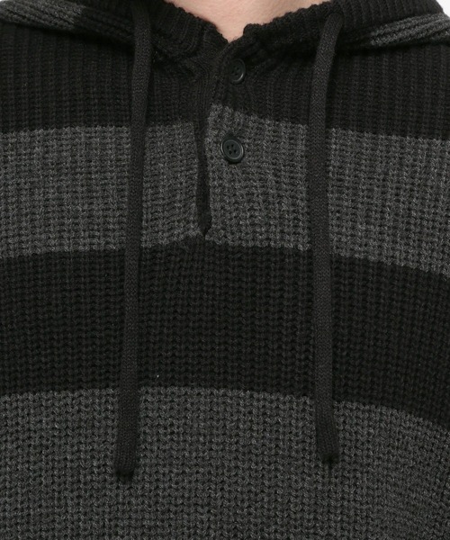 LAND MUSEUM(ランドミュージアム)の「LAND MUSEUM/ボーダーニットフーディー(ニット/セーター・メンズ・グレー/グリーン・FREE)」の12枚目の写真