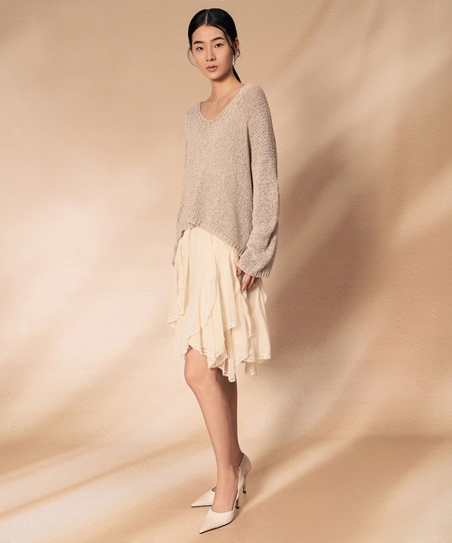 CHARLES & KEITH(チャールズ & キース)の「サテン キャップトゥポインテッドドルセイパンプス(パンプス・レディース・その他3/ブラック系その他2・22.5cm/23cm/23.5cm/24.5cm/25cm/25.5cm)」の5枚目の写真