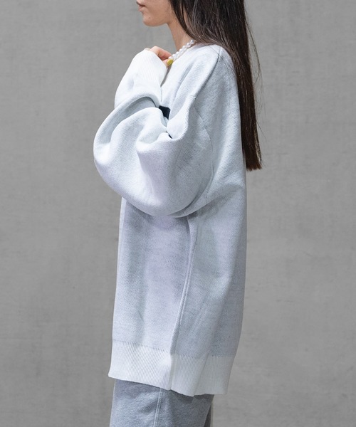 JOHN'S CLOSET(ジョンズクローゼット)の「【13】ダブルジャガードロゴ クルーネックニット(ニット/セーター・メンズ・ホワイト系1/ホワイト系2/ブラック系2/グリーン系1/ブルー系1/ブラック系1/グリーン系2・MEDIUM/LARGE)」の21枚目の写真