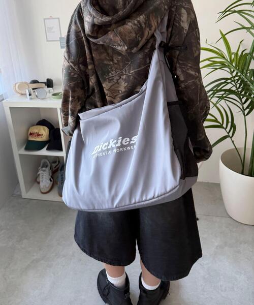Dickies（ディッキーズ）の「∴WEGO/別注Dickiesドロストショルダー（ショルダーバッグ・レディース・ブラック/ホワイト/ライトグレー・FREE）」の18枚目の写真