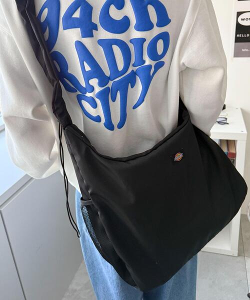 Dickies（ディッキーズ）の「∴WEGO/別注Dickiesドロストショルダー（ショルダーバッグ・レディース・ブラック/ホワイト/ライトグレー・FREE）」の13枚目の写真
