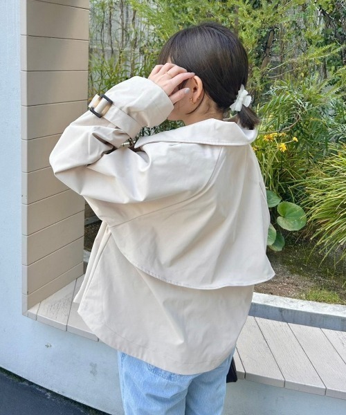 flower（フラワー）の「ベーシックショートトレンチ（トレンチコート・レディース・ベージュ・FREE）」の4枚目の写真
