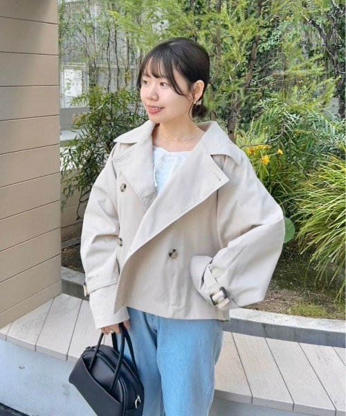 flower（フラワー）の「ベーシックショートトレンチ（トレンチコート・レディース・ベージュ・FREE）」の3枚目の写真