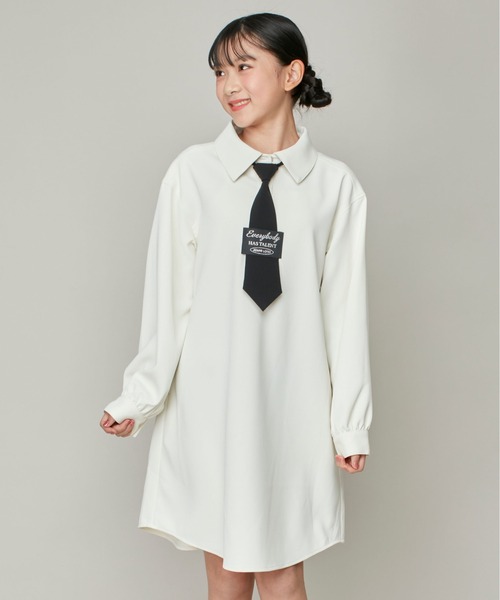 JENNI love(ジェニィラブ)の「ネクタイ付きシャツワンピ(ワンピース・キッズ・アイボリー/グレー/ピンク・130cm/140cm/150cm/160cm)」の2枚目の写真