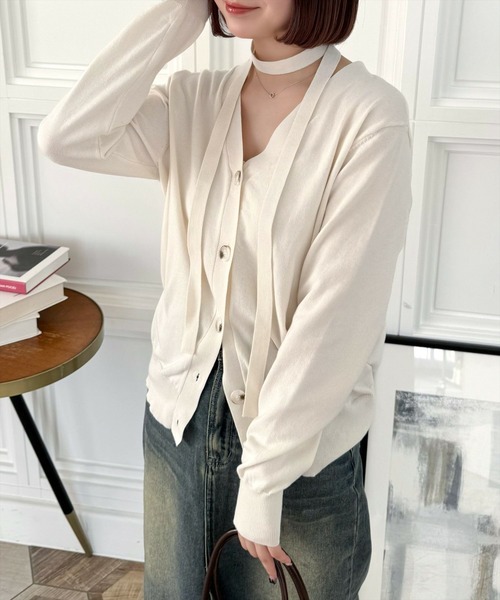 clear（クリア）の「チョーカー付きアシンメトリーニットカーディガン [羽織り カジュアル 大人]（カーディガン/ボレロ・レディース・ブラック/グレー/アイボリー・F）」の4枚目の写真