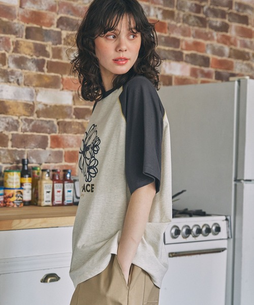 セール】配色ステッチ×フラワー/メッセージ プリント ラグラン 半袖T