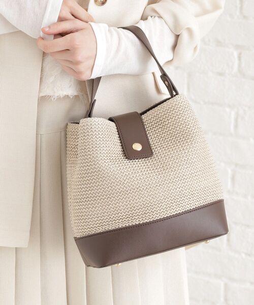 THE SHOP TK (ザ ショップ ティーケー )の「◆合皮×雑材コンビバック【ロゴベルト付】(ショルダーバッグ・レディース・ブラック系4/ブラウン系5・00)」の13枚目の写真