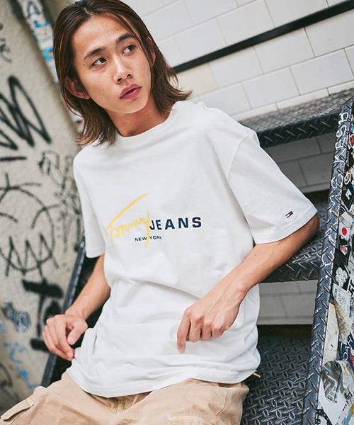 ★ ★ ジーンズ レギュラー ロゴ Tシャツ 送料関税込 セール】レギュラーシグネチャーロゴTシャツ（Tシャツ