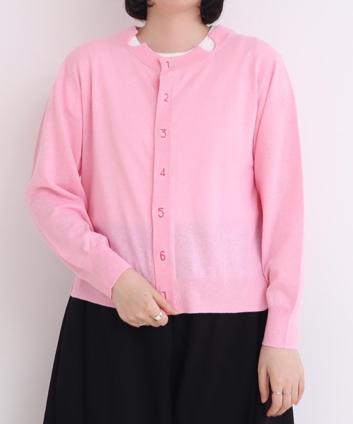 I am I in fact...（アイアムアイインファクト）の「C/Li数字刺繍　クルーカーディガン（カーディガン/ボレロ・レディース・ホワイト/イエロー/チャコールグレー/ピンク/グリーン・FREE）」の5枚目の写真