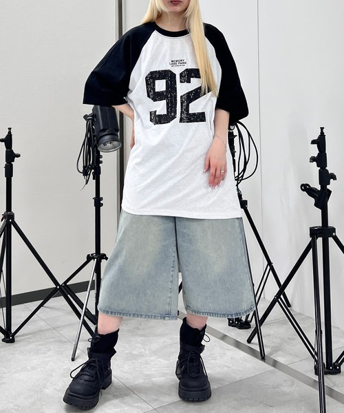 Figments(フィグメンツ)の「ワイドデニムハーフパンツ(デニムパンツ・レディース・ブラック/ブルー系その他・SMALL/MEDIUM)」の4枚目の写真