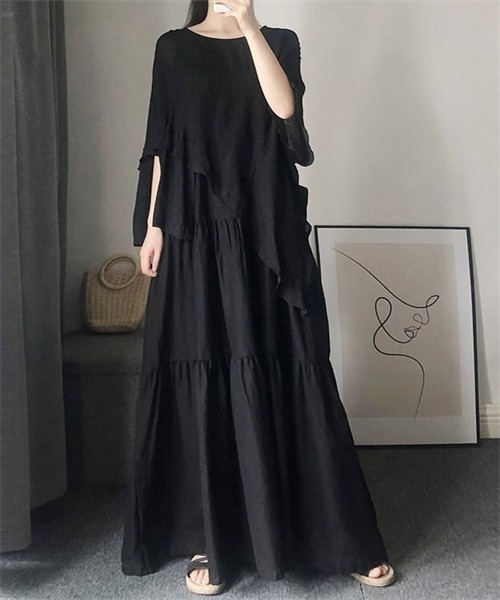 FREE STYLISTS(フリー スタイリスト)の「マキシ丈ティアードキャミワンピース(ワンピース・レディース・ブラック/キャメル・M/XL/L)」の6枚目の写真