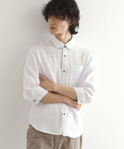 tk.TAKEO KIKUCHI(ティーケータケオキクチ)の「◆七分袖ドビー織シャツ(ビジネスシャツ・メンズ・ブラック系1/ブラック系2/ホワイト系2/ホワイト系3・03/02/04)」の2枚目の写真