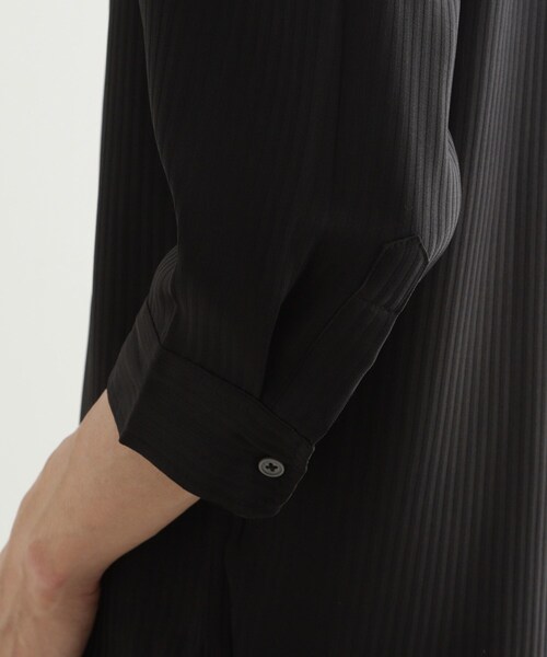 tk.TAKEO KIKUCHI(ティーケータケオキクチ)の「◆七分袖ドビー織シャツ(ビジネスシャツ・メンズ・ブラック系1/ブラック系2/ホワイト系2/ホワイト系3・03/02/04)」の11枚目の写真