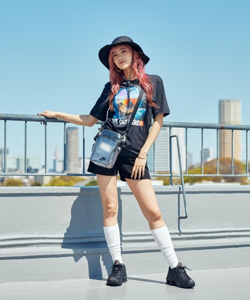 NIKE（ナイキ）の「ナイキ ヘリテージ クリスタル クロスボディバッグ (4L) / Nike Crystal Heritage Crossbody Bag (4L) HV8924-908 Clear（ボディバッグ/ウエストポーチ・レディース・クリア・ONE SIZE）」の10枚目の写真