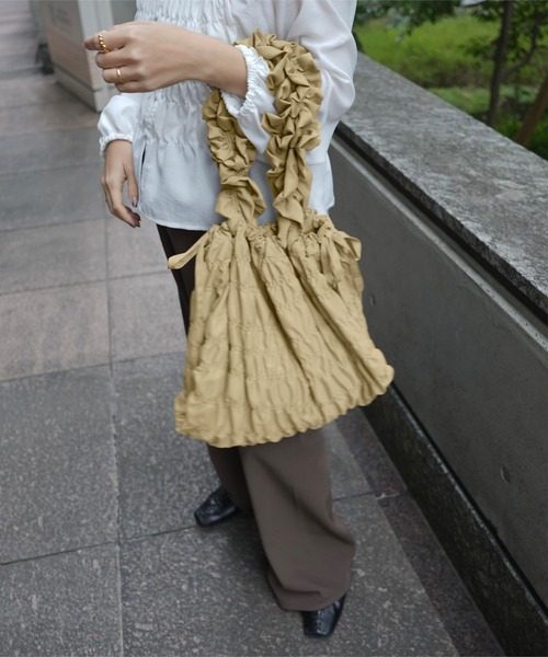 KOBE LETTUCE（コウベレタス）の「[ yuiさんコラボ ] シャーリングバッグ（トートバッグ・レディース・アイボリー/ベージュ/グリーン/ブラック・F）」の21枚目の写真