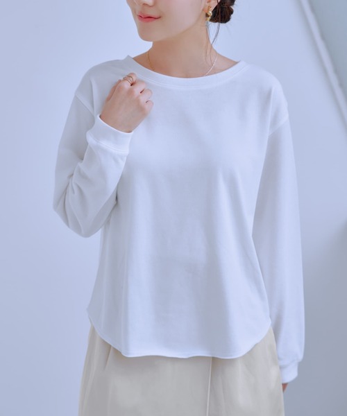 COHINA(コヒナ)の「カットアウトライトスウェットロンT 【低身長・小柄女性】(スウェット・レディース・グレー/イエロー/ホワイト/グリーン・ONE SIZE)」の2枚目の写真