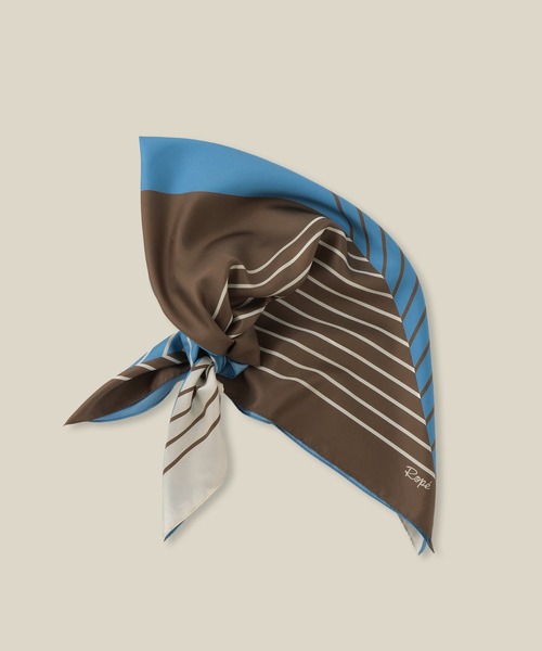ROPE'（ロペ）の「ストライプパターンシルクスカーフ（バンダナ/スカーフ・レディース・ブラック/サックスブルー・FREE）」の5枚目の写真