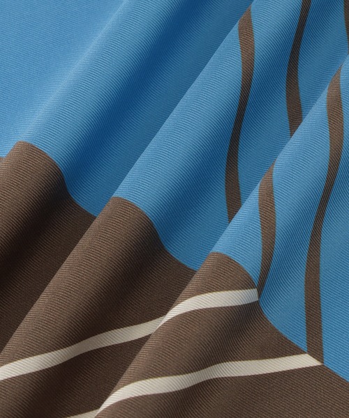 ROPE'（ロペ）の「ストライプパターンシルクスカーフ（バンダナ/スカーフ・レディース・ブラック/サックスブルー・FREE）」の9枚目の写真