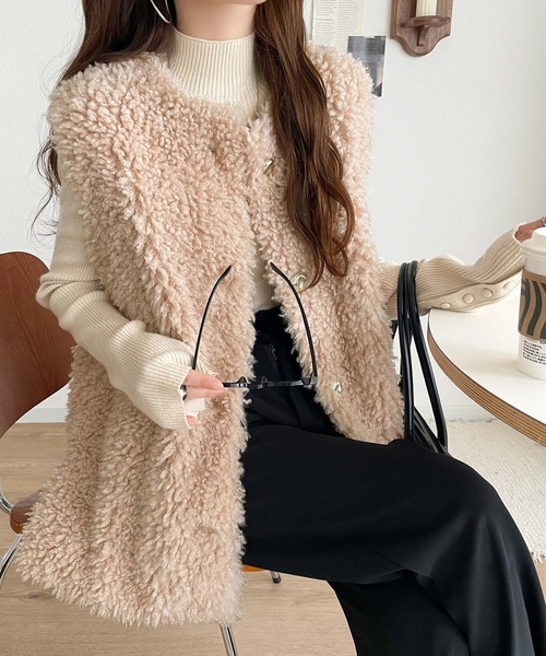 セール】もこもこ感が愛らしい♪暖か前後2wayプードルボアベスト