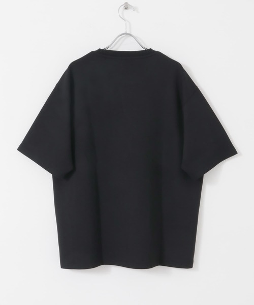 ITEMS URBANRESEARCH（アイテムズ アーバンリサーチ）の「Art Graphic ポンチTシャツ Dewy（Tシャツ/カットソー・メンズ・ブラック/ホワイト・MEDIUM/LARGE）」の21枚目の写真