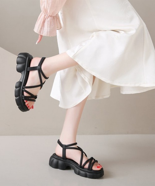 Miniministore(ミニミニストア)の「クロスストラップサンダルレディース厚底靴(サンダル・レディース・キャメル/ブラック/アイボリー・22.5cm/23.0cm/24.0cm/24.5cm/23.5cm/25.0cm)」の7枚目の写真