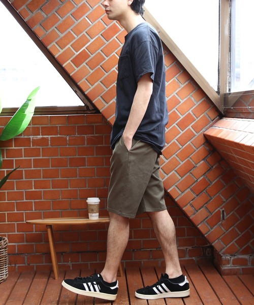 8(eight)(エイト)の「ストレッチチノショートパンツ(チノパンツ・メンズ・チャコールグレー/グレー/レッド/ホワイト/オリーブ/ブラック/ネイビー/ベージュ・X-LARGE/MEDIUM/SMALL/XX-LARGE/LARGE)」の16枚目の写真
