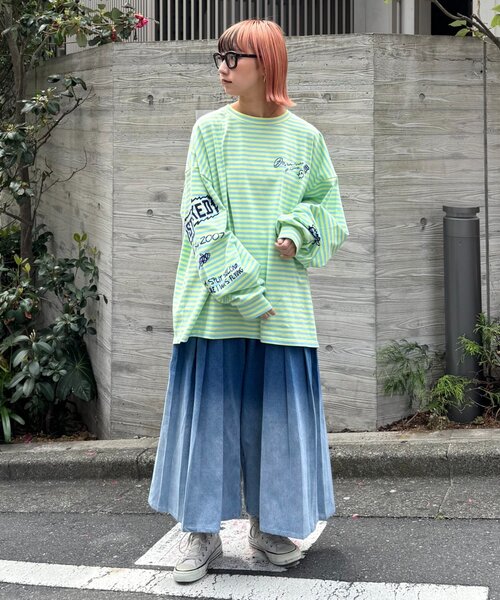 SOUNDSGOOOOD（サウンズグッド）の「【SOUNDS GOOOOD / サウンズグッド】アソートプリーツワイドショーツ（デニムパンツ・メンズ・ホワイト/ネイビー/カーキ・ONE SIZE）」の5枚目の写真