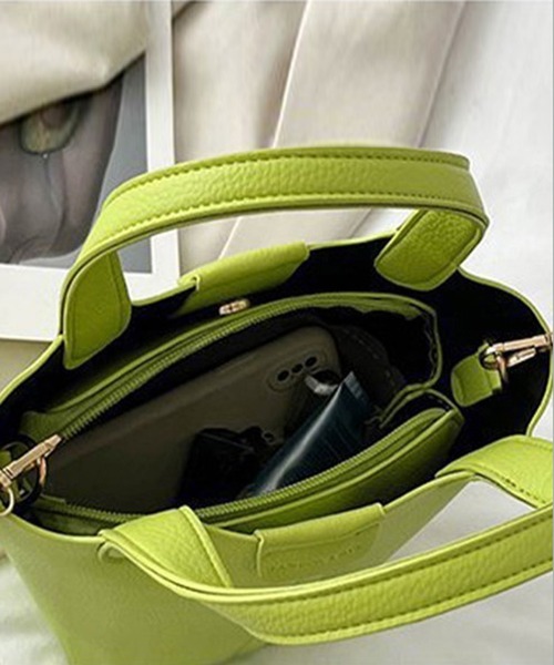 NANEA（ナネア）の「ポーチ付きバケツ型合成皮革ショルダー/ハンドバッグ（ショルダーバッグ・レディース・ブラック/グリーン/ライム/ピンク/ホワイト・フリー）」の18枚目の写真