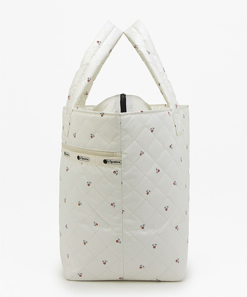 LeSportsac(レスポートサック)の「LARGE MULTI TOTE ハミングリップスキルト(トートバッグ・レディース・ホワイト・FREE)」の5枚目の写真