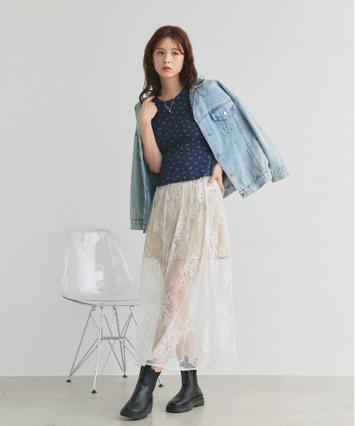 ad thie(アドティエ)の「小花柄 針抜き コンパクトトップス(Tシャツ/カットソー・レディース・オートミール/ネイビー/オフホワイト・FREE)」の22枚目の写真