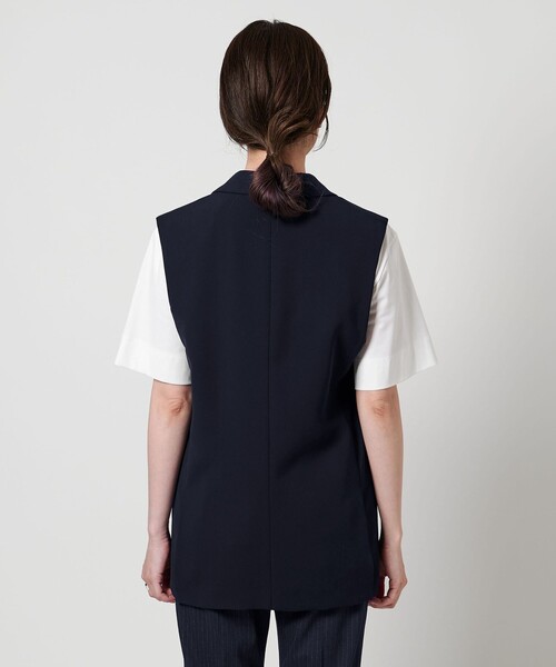 ユナイテッドアローズ　ベスト UNITED ARROWS（ユナイテッドアローズ）の「リバーシブル V