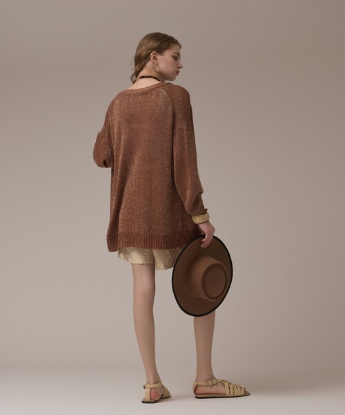 GRACE CONTINENTAL(グレースコンチネンタル)の「ラメルーズニットカーディガン(カーディガン/ボレロ・レディース・ベージュ/キナリ/ブラウン・36)」の14枚目の写真