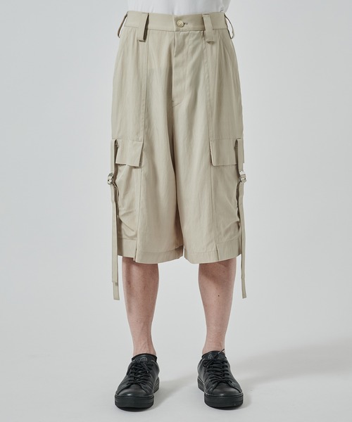 UJOH（ウジョー）の「別注 Bush Pocket Cargo Shorts（その他パンツ・メンズ・ブラック/ベージュ・4/5）」の6枚目の写真
