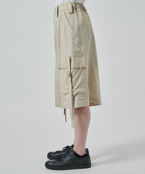 UJOH（ウジョー）の「別注 Bush Pocket Cargo Shorts（その他パンツ・メンズ・ブラック/ベージュ・4/5）」の7枚目の写真