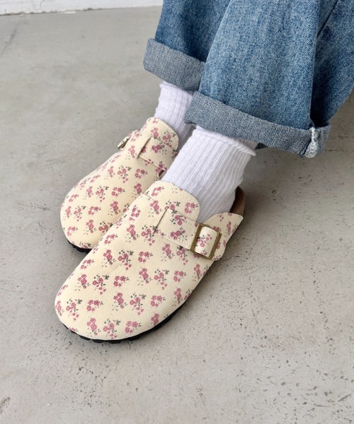 SOLLON.（ソルロン）の「小花柄クロッグシューズ（スリッポン・レディース・アイボリー/ベージュ・23.5cm/24.5cm）」の16枚目の写真