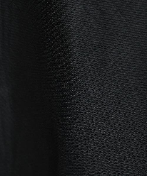 CREDONA(クレドナ)の「ACETATE LINEN SATIN SKIRT/アセテートリーンサテンスカート(スカート・レディース・ブラック/ホワイト・0/1)」の8枚目の写真