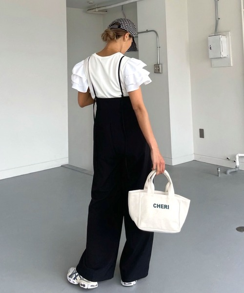 CHERI since1985（シェリ）の「クレープタックワイドサロペットパンツ（サロペット/オーバーオール・レディース・グレイッシュベージュ/ブラック・FREE）」の13枚目の写真