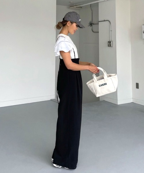 CHERI since1985（シェリ）の「クレープタックワイドサロペットパンツ（サロペット/オーバーオール・レディース・グレイッシュベージュ/ブラック・FREE）」の21枚目の写真