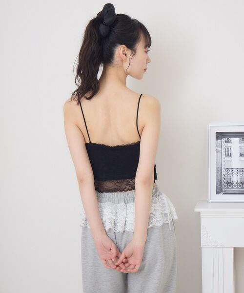 ems excite(エムズエキサイト)の「【新色追加】総レースキャミソール(Tシャツ/カットソー・レディース・ブラック/オフホワイト/ブラウン/ピンク・FREE)」の22枚目の写真