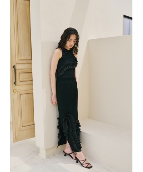 NOTREemor（ノートルエモア）の「sway frill ensemble（ワンピース・レディース・ブラック/ライトグレー・FREE）」の6枚目の写真