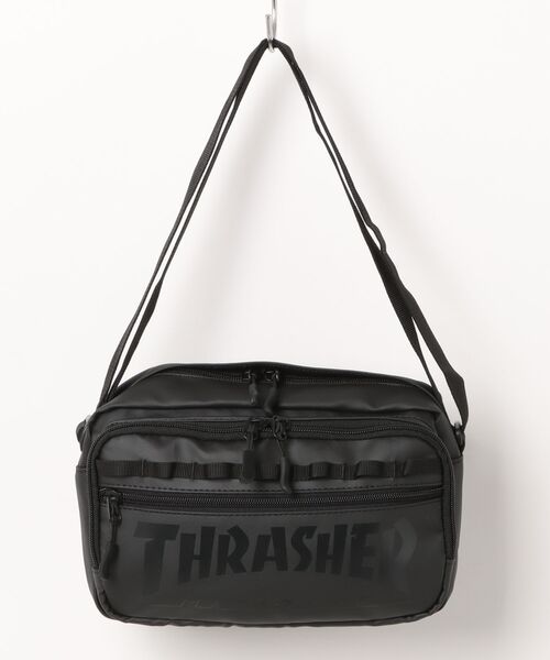 THRASHER（スラッシャー）の「THRASHER ヨコショルダー 3L(ST)（ショルダーバッグ・メンズ・ブラック/ホワイト・FREE）」の2枚目の写真