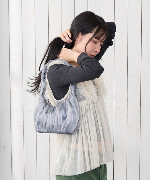 ROOTOTE（ルートート）の「ルートート / SC.ベビールー.チュールワンハンドル-A（トートバッグ・レディース・アイボリー/グレー/ブラック・FREE）」の5枚目の写真