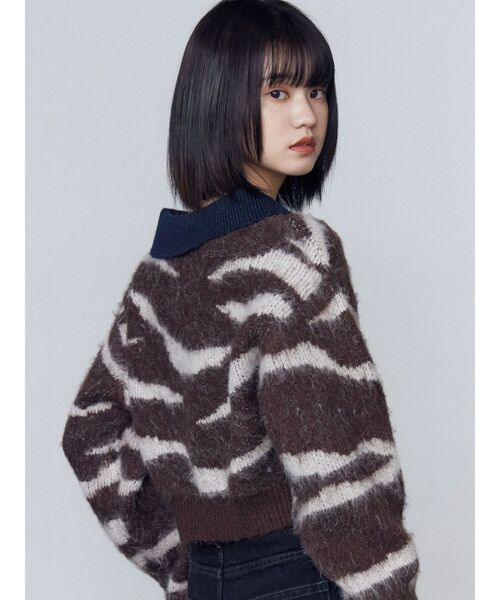EMODA(エモダ)の「アートゼブラカラーニット(ニット/セーター・レディース・グレー/アイボリー/ブラウン・FREE)」の21枚目の写真
