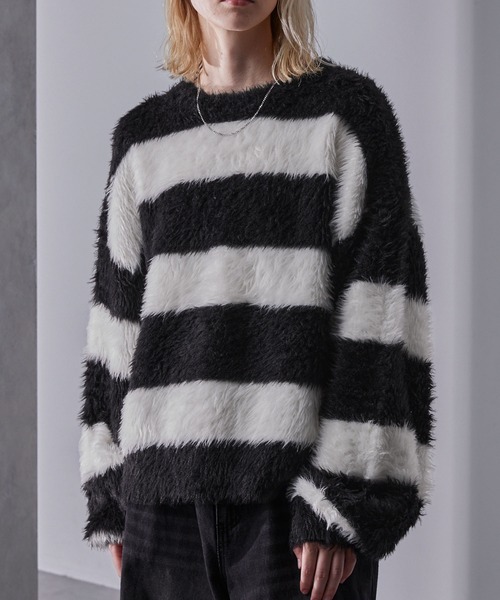 Loose/ルース(ルース)の「プラッシュシャギーニット/グラデーション/ボーダー(ニット/セーター・メンズ・グレー系/ブラック系1/ダークグレー/ブラック系/ブルー系/レッドパープル/グレー/パープル系/ブラック/ブルー系1・XS/S/M/L)」の11枚目の写真