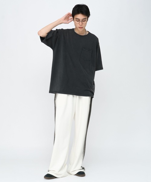 LAND MUSEUM(ランドミュージアム)の「LAND MUSEUM/ピグメントポケT(Tシャツ/カットソー・メンズ・グレー/ブラック・MEDIUM/LARGE)」の3枚目の写真