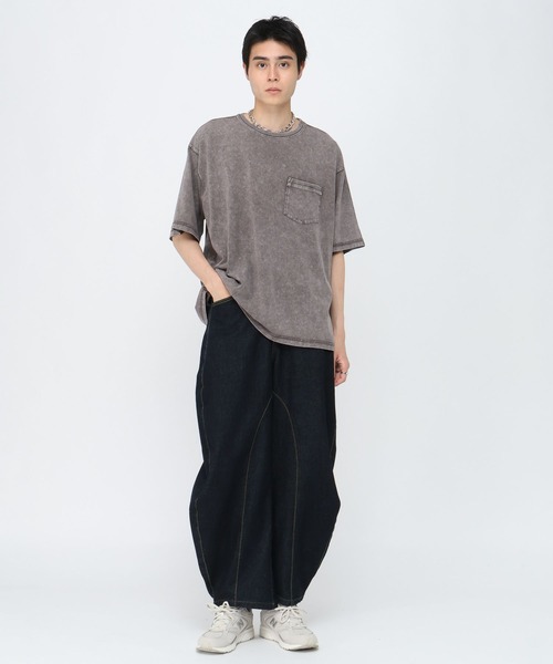 LAND MUSEUM(ランドミュージアム)の「LAND MUSEUM/ピグメントポケT(Tシャツ/カットソー・メンズ・グレー/ブラック・MEDIUM/LARGE)」の8枚目の写真