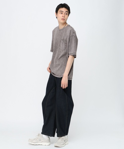 LAND MUSEUM(ランドミュージアム)の「LAND MUSEUM/ピグメントポケT(Tシャツ/カットソー・メンズ・グレー/ブラック・MEDIUM/LARGE)」の9枚目の写真