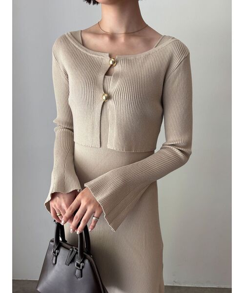 LAGUNAMOON(ラグナムーン)の「ボタンカーデセットニットワンピース(ワンピース・レディース・アイボリー/チャコールグレー・SMALL/MEDIUM)」の18枚目の写真